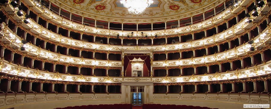 la_casa_del_barone_casa_vacanze_reggio_emilia_02Teatro_Valli